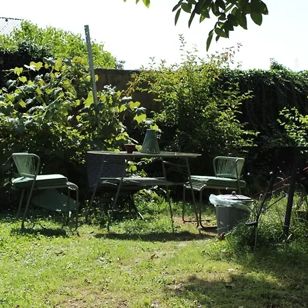 Campeggio Boutique Camp, Pitches For Your Own Tent With Barhroom And Outdoor Kitchen Mrse