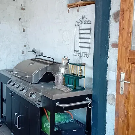 Boutique Camp, Pitches For Your Own Tent With Barhroom And Outdoor Kitchen *